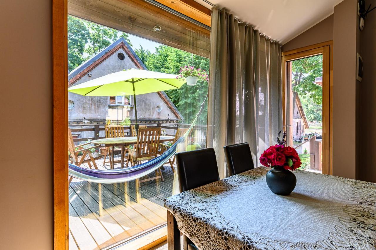 Holiday Apartment With Terrace Liepaja Bagian luar foto