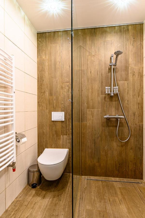 Holiday Apartment With Terrace Liepaja Bagian luar foto