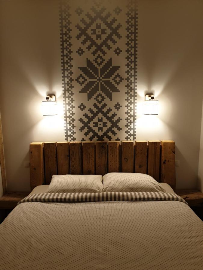 Holiday Apartment With Terrace Liepaja Bagian luar foto
